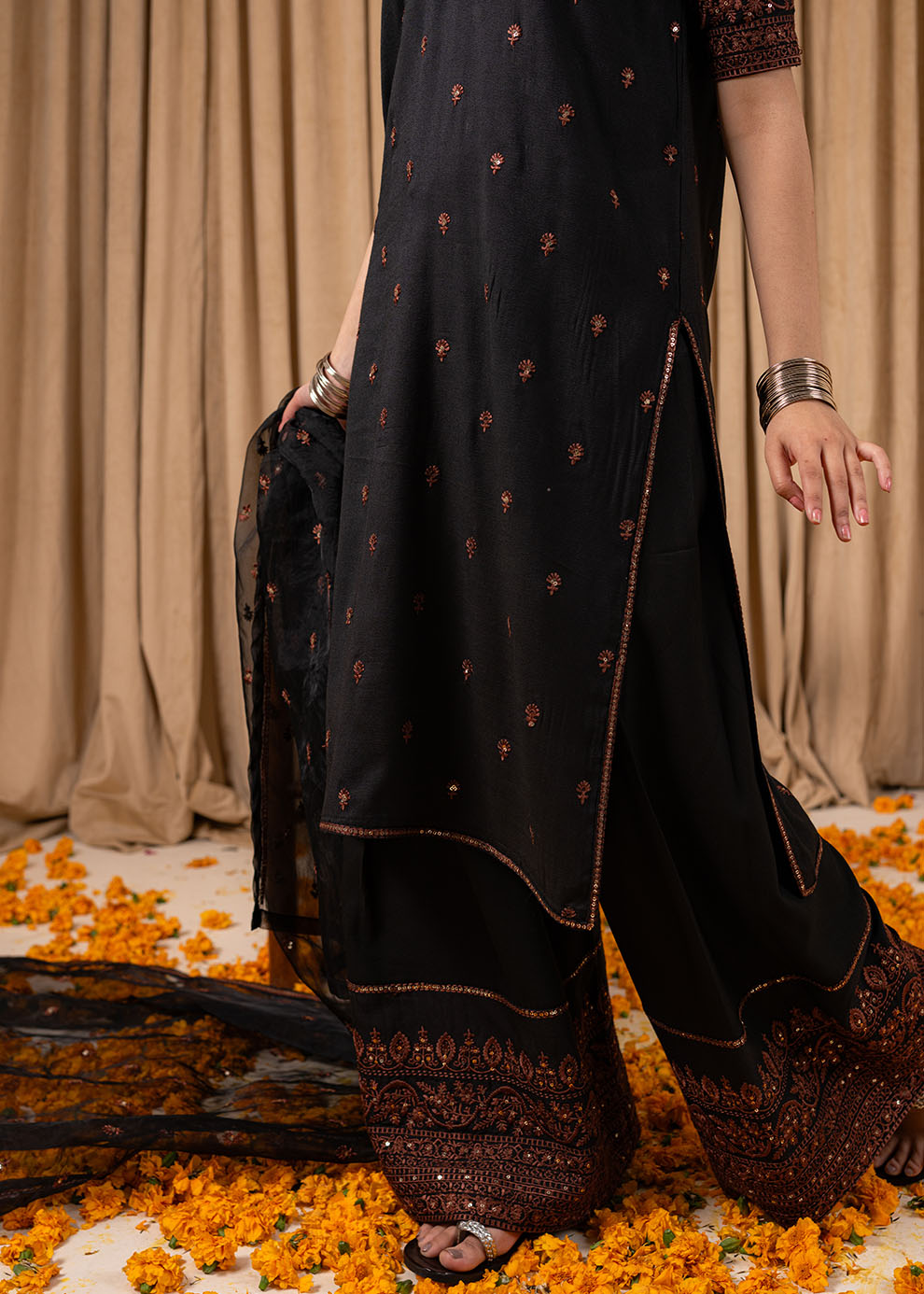 Chamak Dhamak By Pashma Khan Eid Collection'2025-Koyal