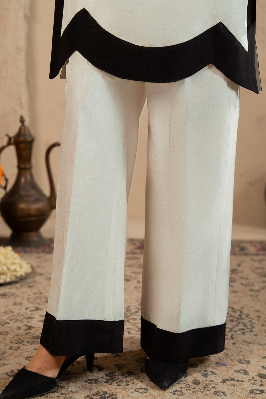 Celine By Meeral Stitched 2 Piece Lawn Collection'2025-SOL-001 - V2