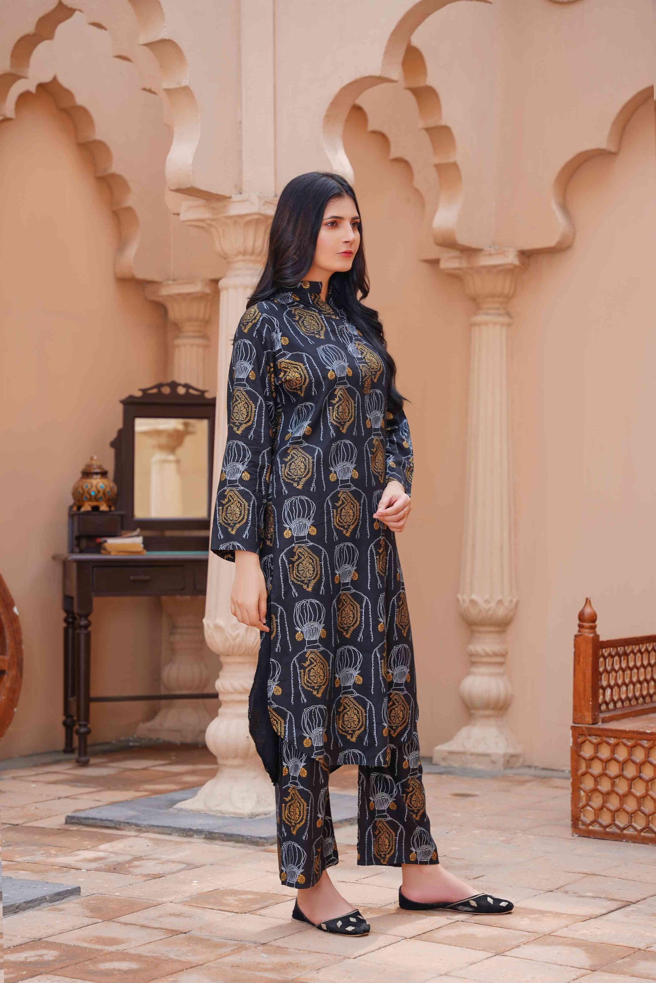 Zaib E Hoor Melodic 2Pcs Stitched Suit