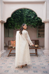 Rang Nirala By Manahils Stitched 3 Piece Formals Collection'2025-K-171-OFF WHITE
