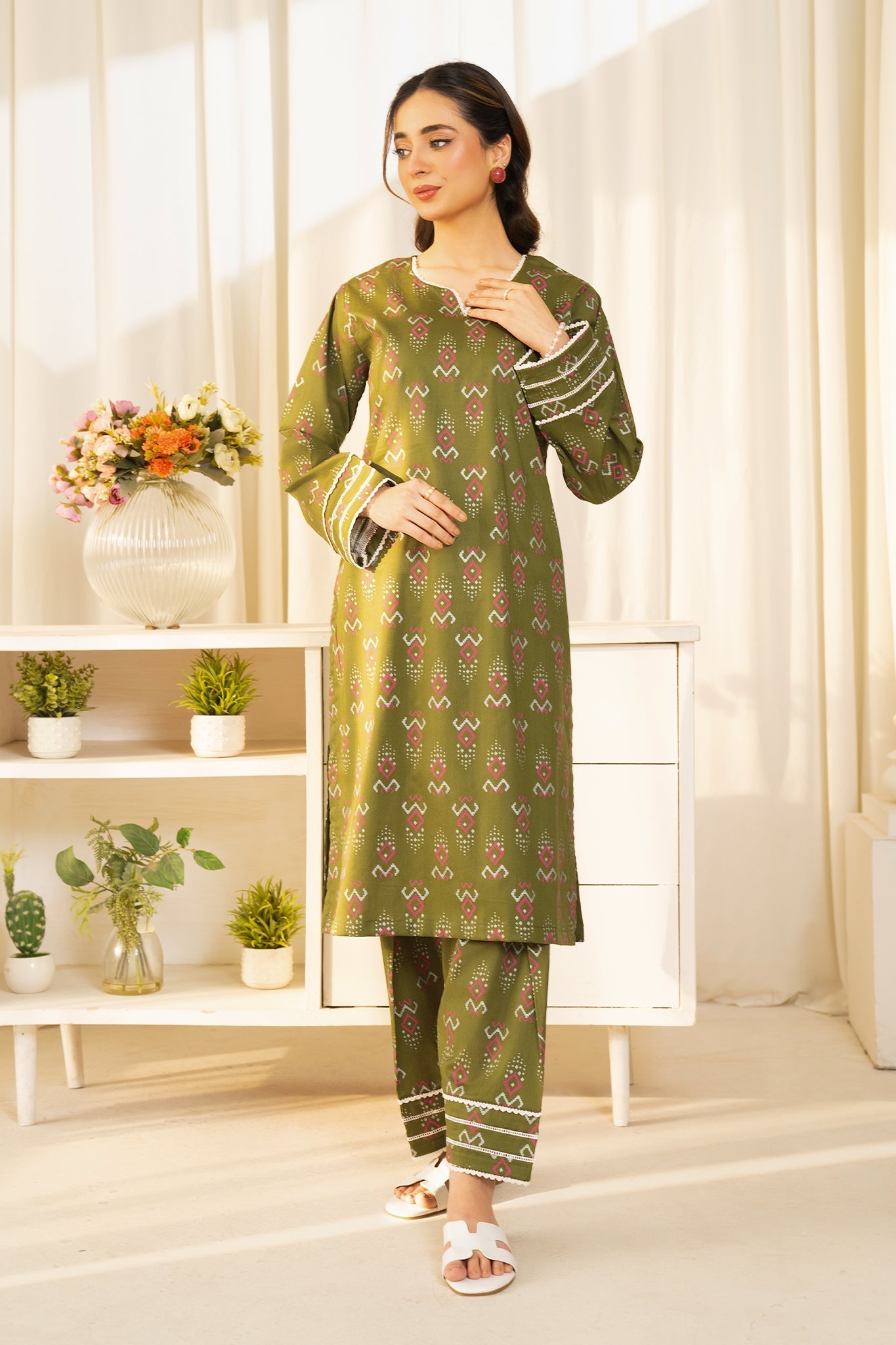 Summer Basics'25 By Mannat Clothing Stitched Collection-SB2020015