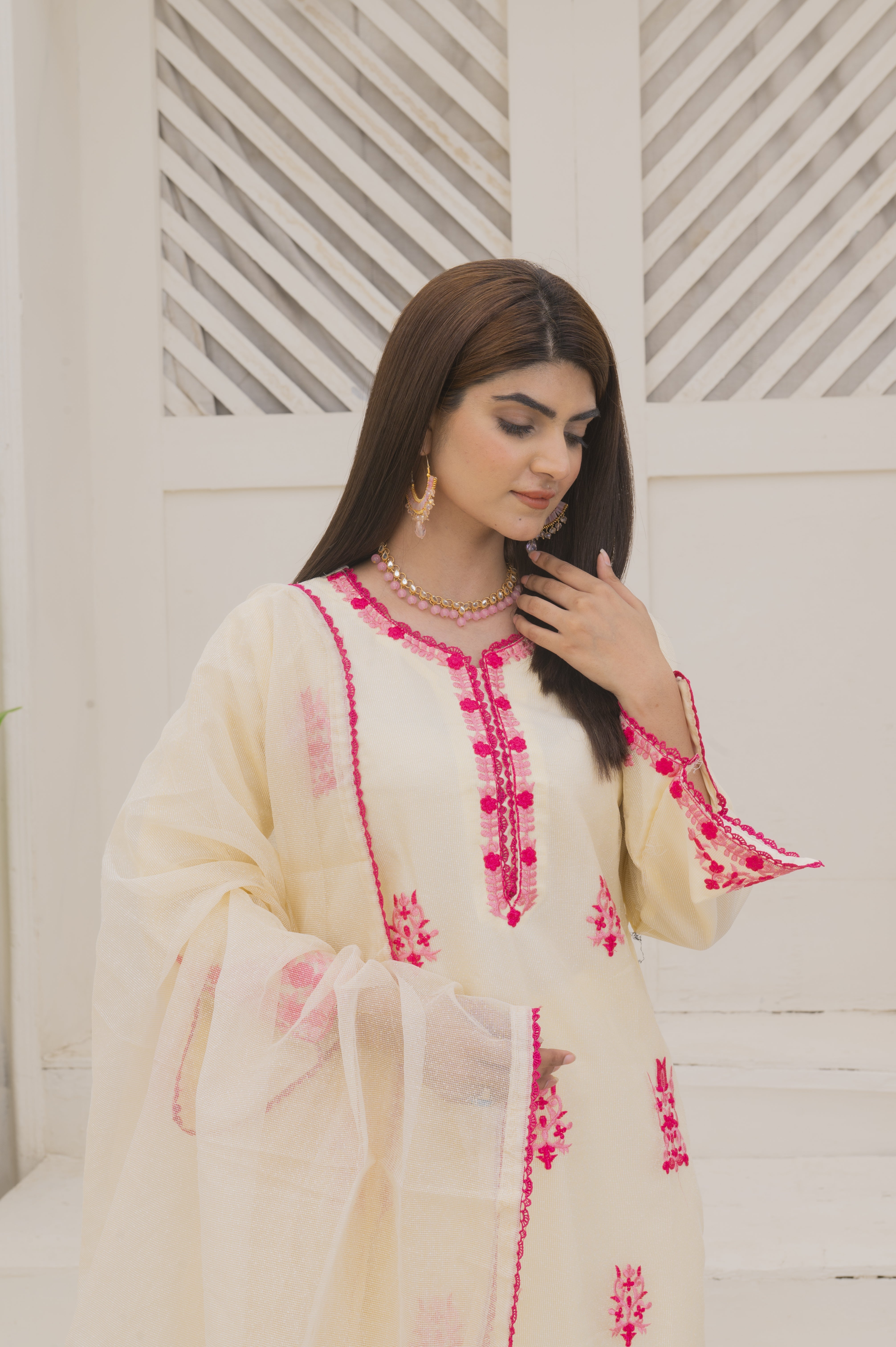 Yaaqot Stitched 3 Piece Winter Collection-Embroidery Daman Stitched 3-pc