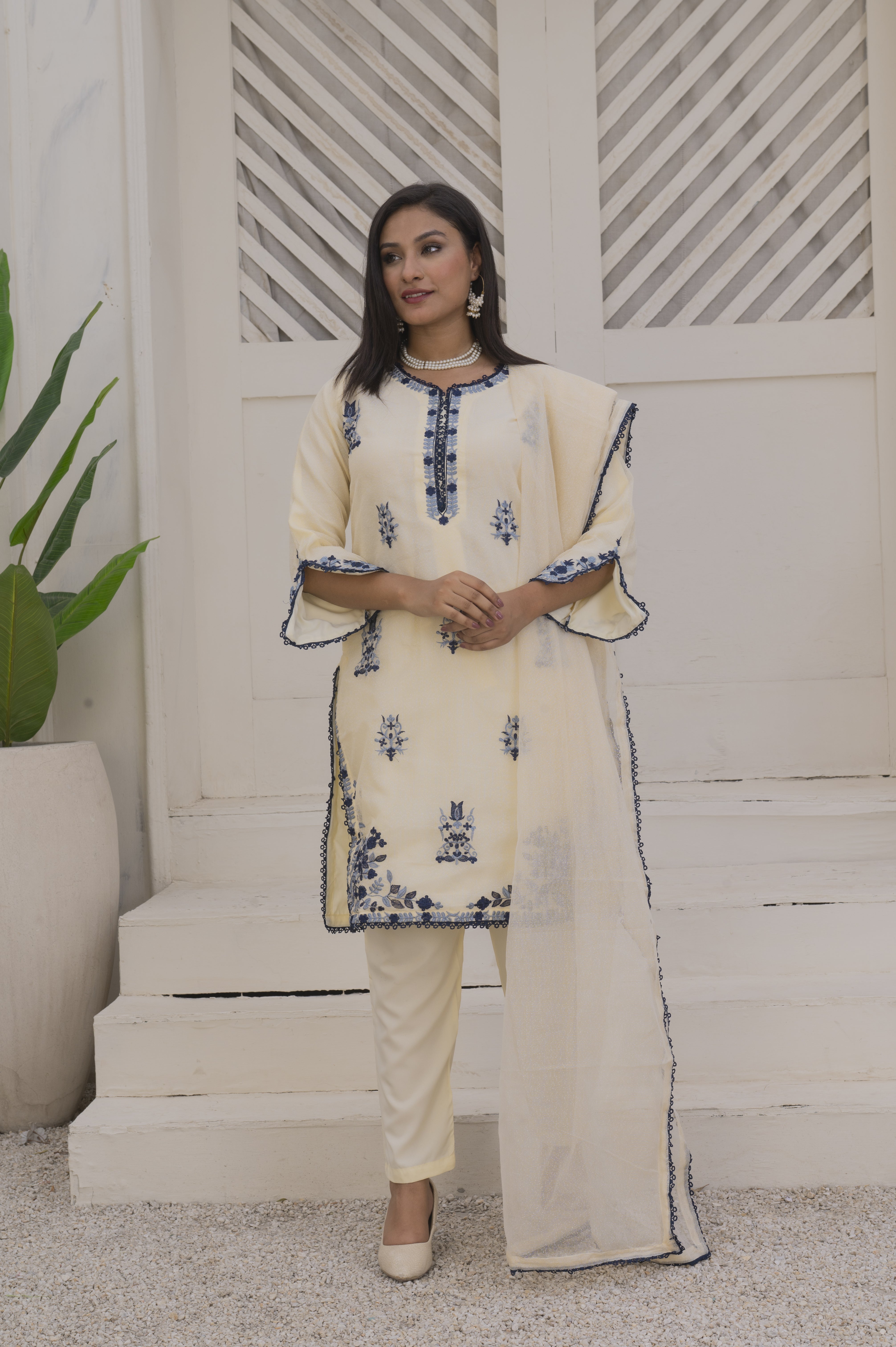 Yaaqot Stitched 3 Piece Winter Collection-Embroidery Daman Stitched 3-pc