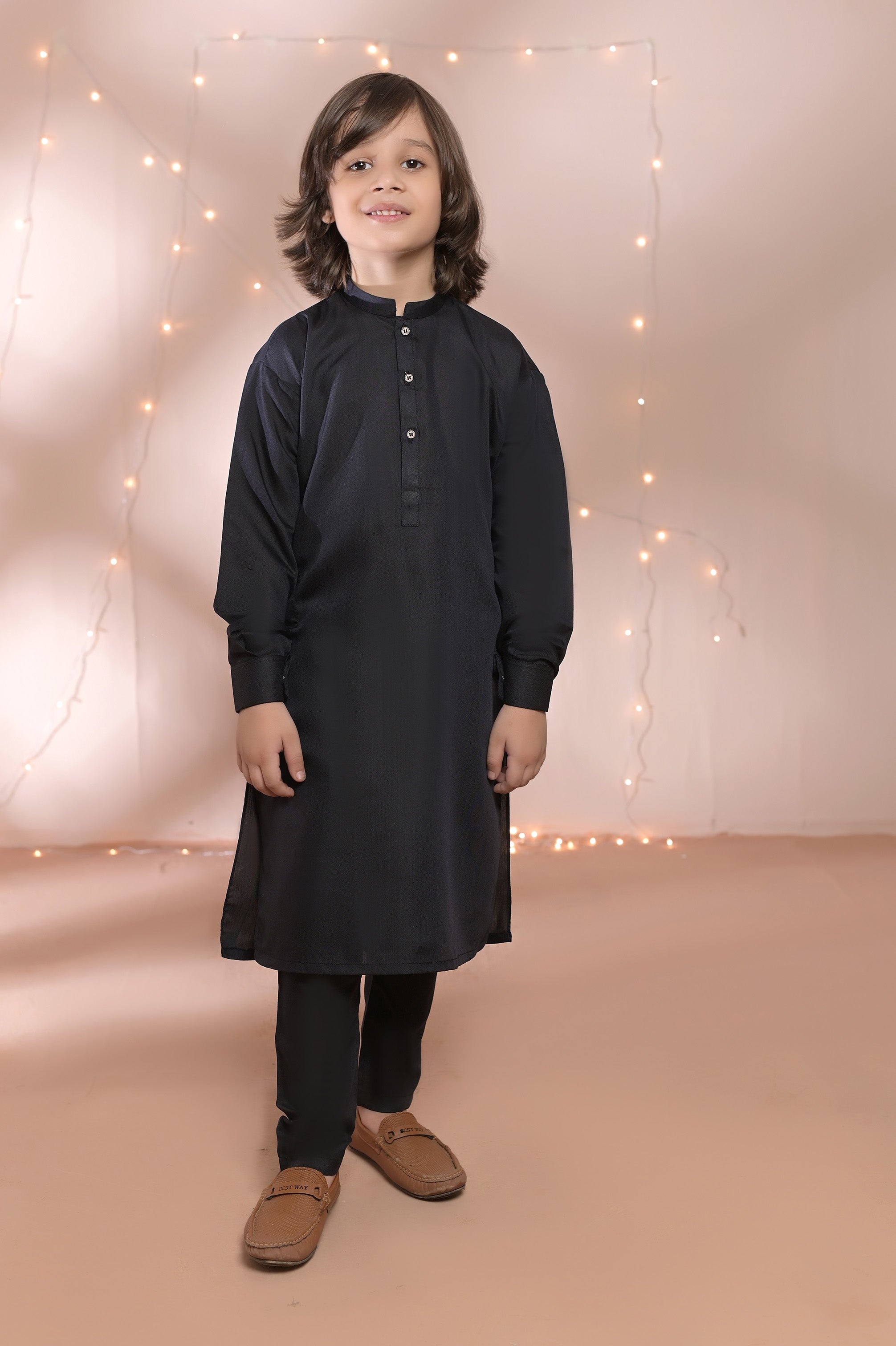 Hassanjee x Shomi