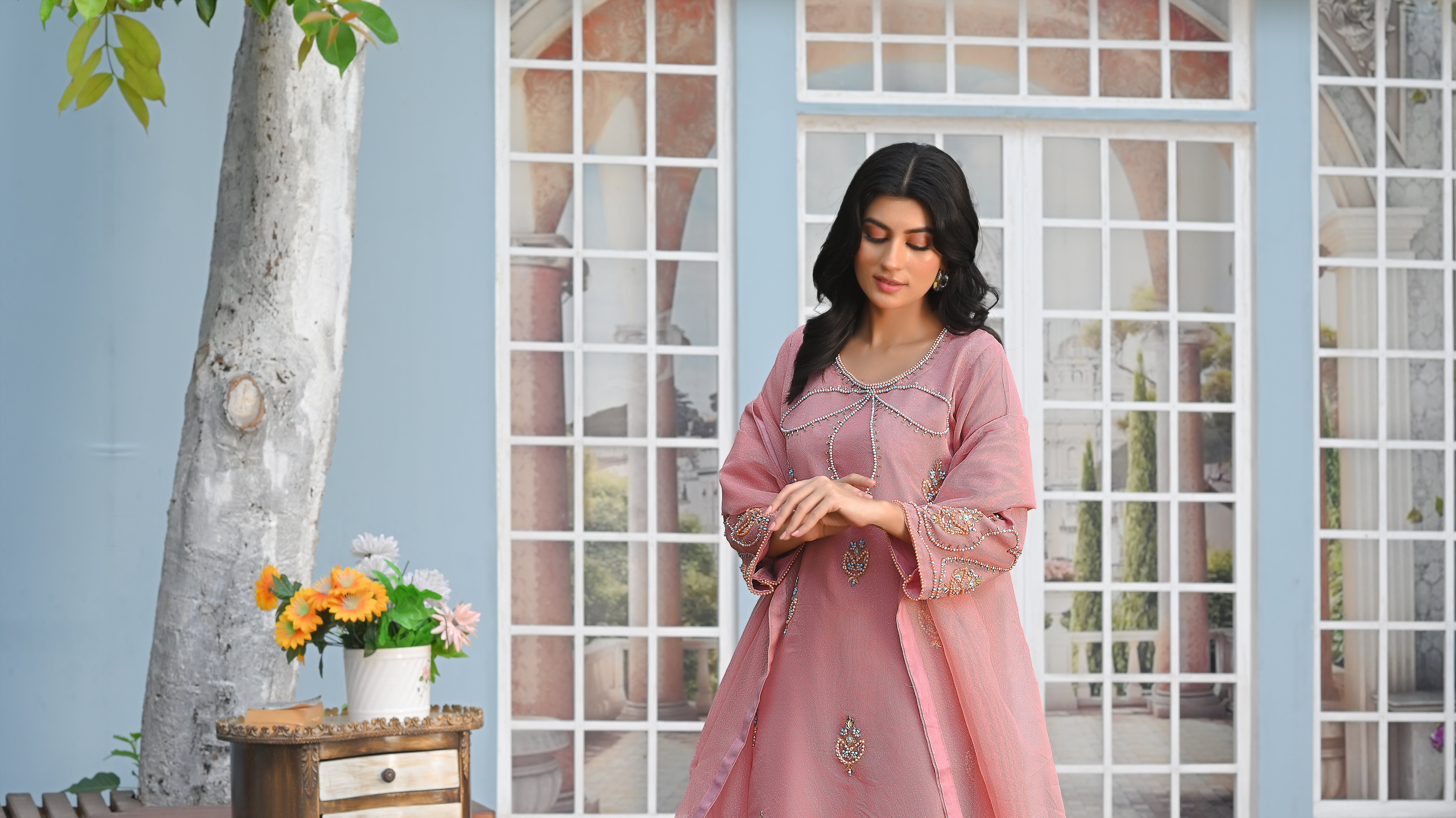 Yaaqot Stitched 3 Piece Winter Collection-Flover Neckkline Stitched 3-pc