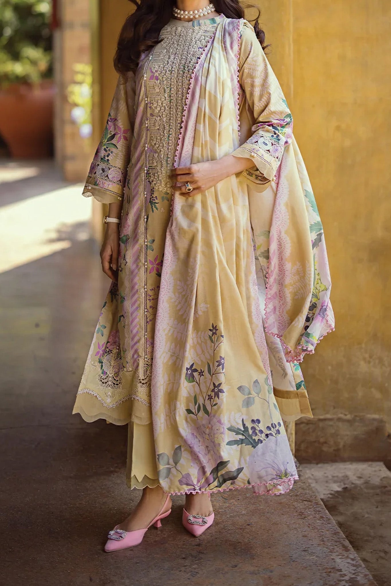 Elaf Prints Chikankari Unstitched 3 Piece Lawn Collection'2024-ECT-04-A