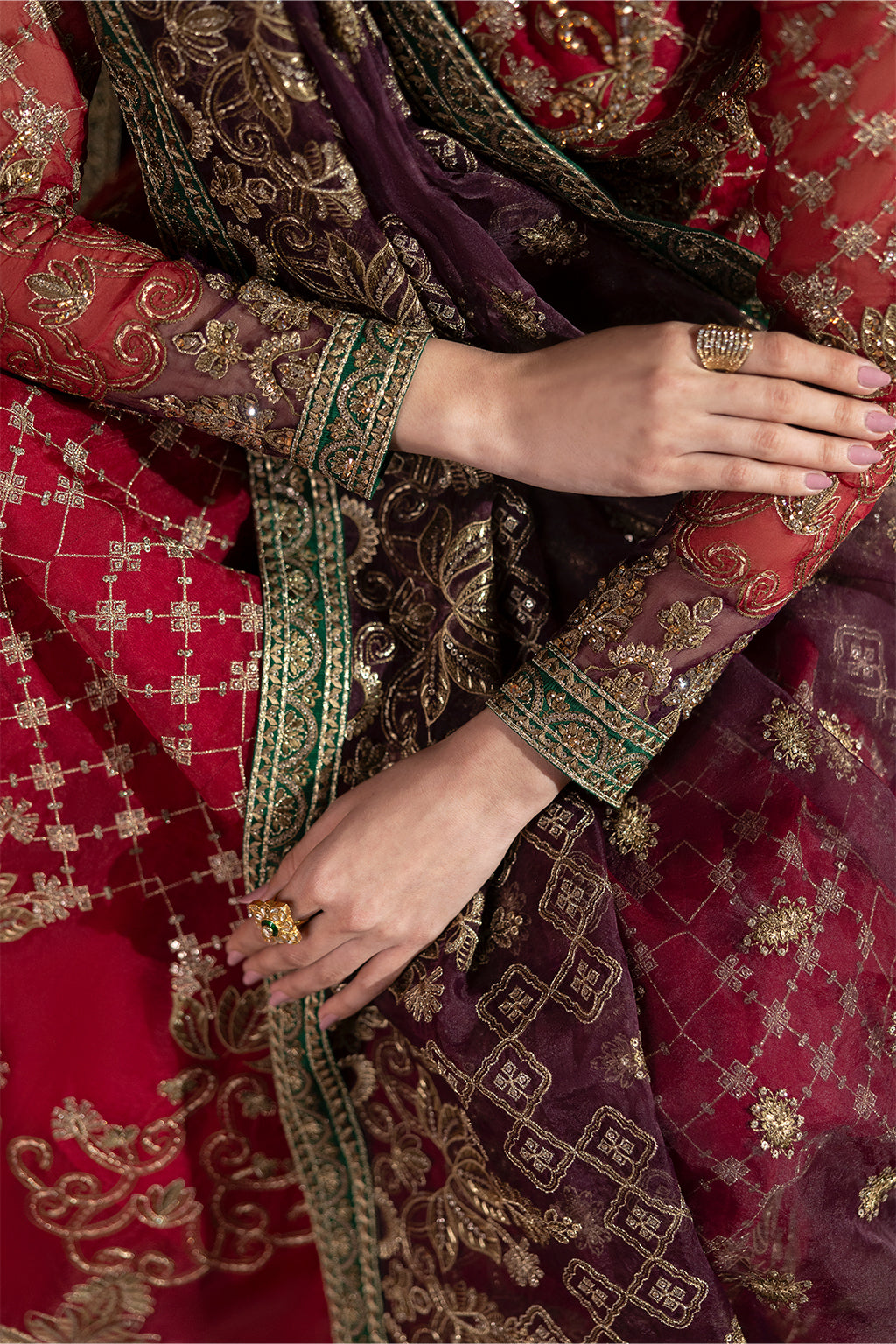 Laconic By Flossie Unstitched 3 Piece Formals Collection'2025-FE - 909