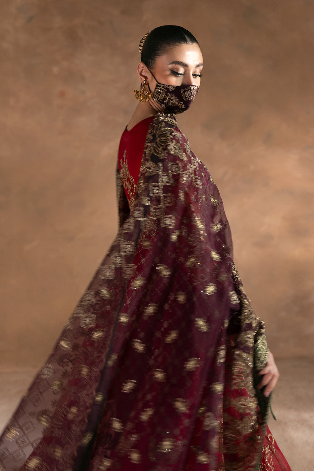 Laconic By Flossie Unstitched 3 Piece Formals Collection'2025-FE - 909
