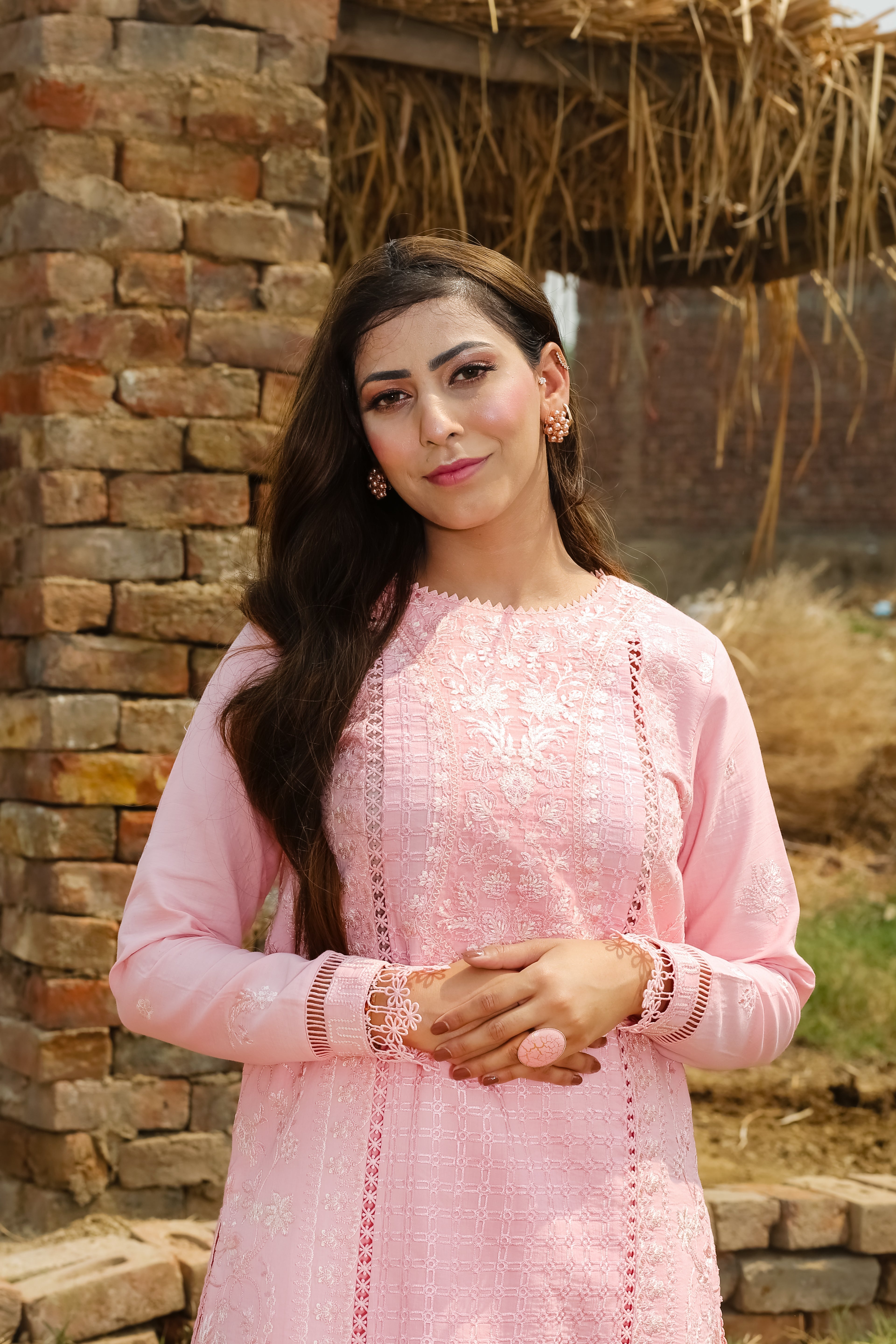 Dastak By Subayah Luxury Lawn Collection'2025-Agosh