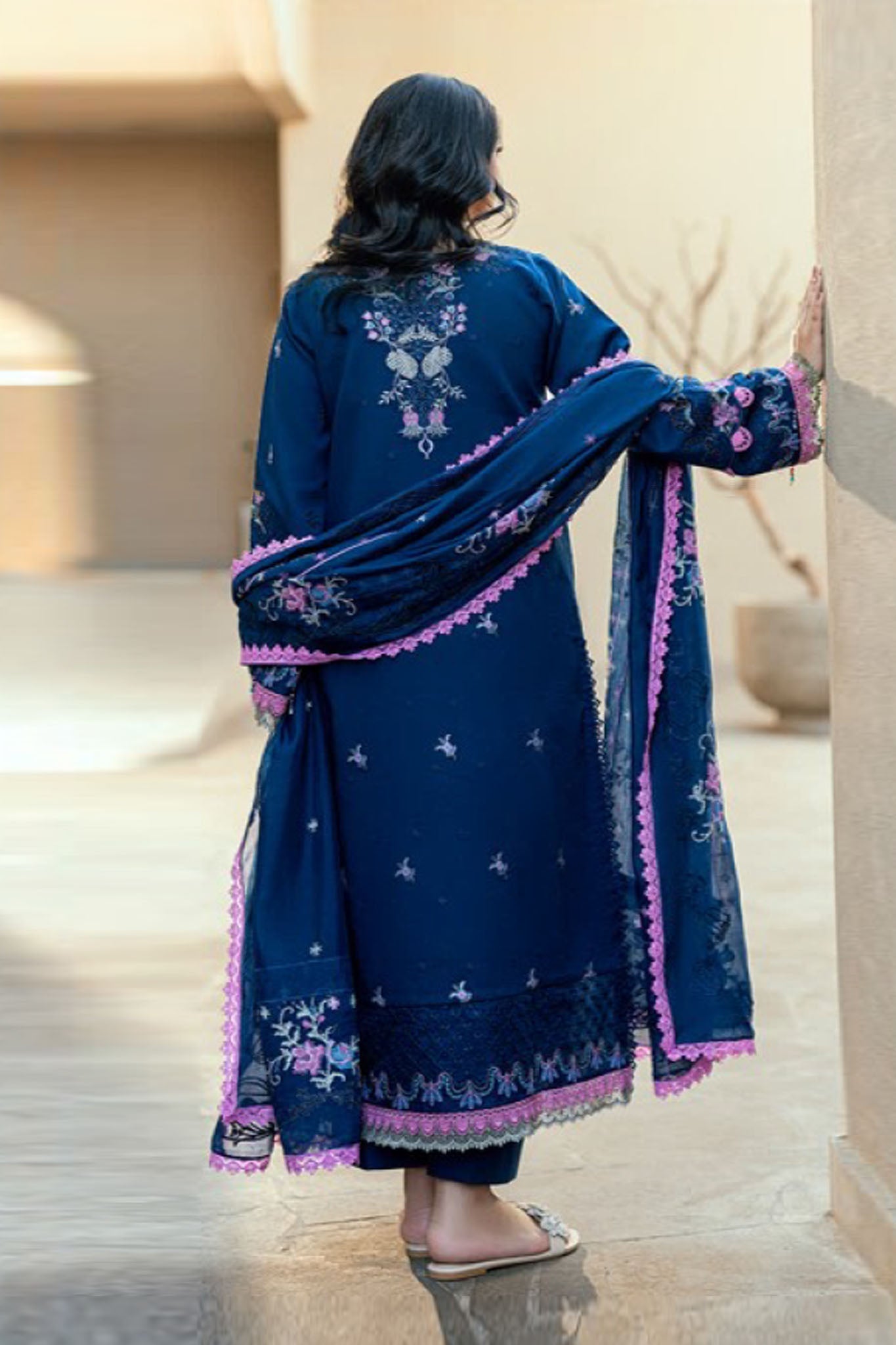 Florent Unstitched 3 Piece Luxury Lawn Eid Edit Collection'2025-FL-04-A