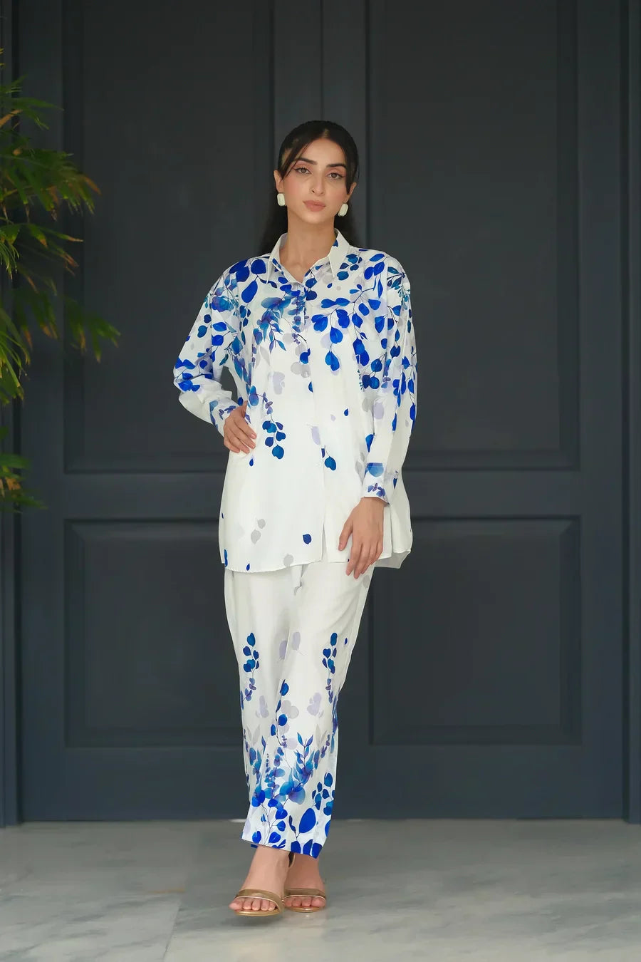 Zaib E Hoor Feroza Blossom 2Pc Stitched Suit