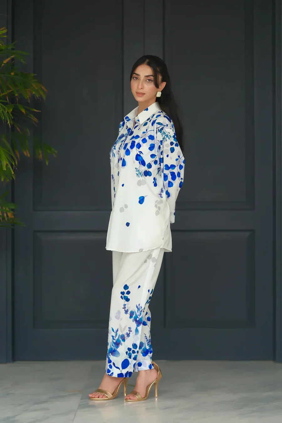 Zaib E Hoor Feroza Blossom 2Pc Stitched Suit