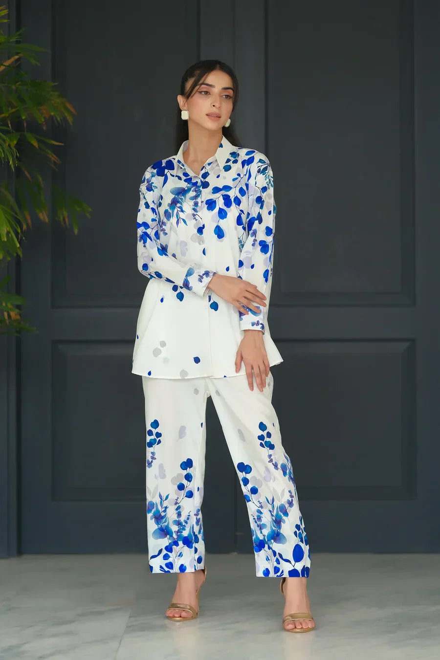Zaib E Hoor Feroza Blossom 2Pc Stitched Suit