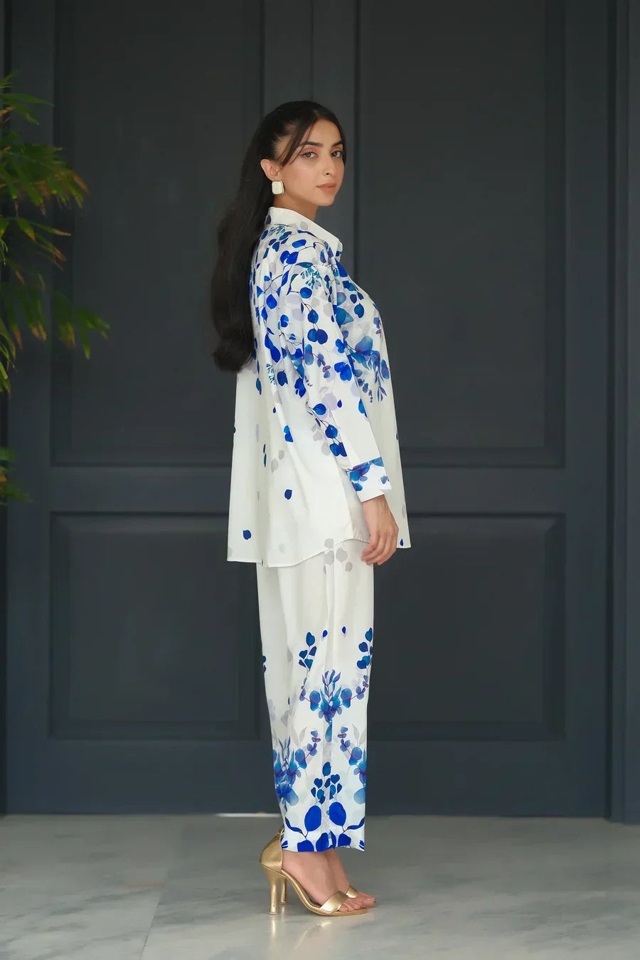 Zaib E Hoor Feroza Blossom 2Pc Stitched Suit