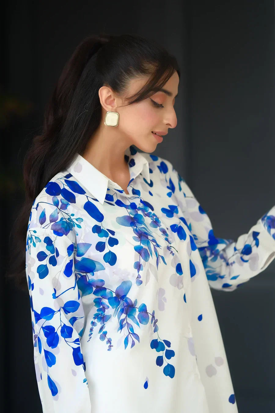 Zaib E Hoor Feroza Blossom 2Pc Stitched Suit
