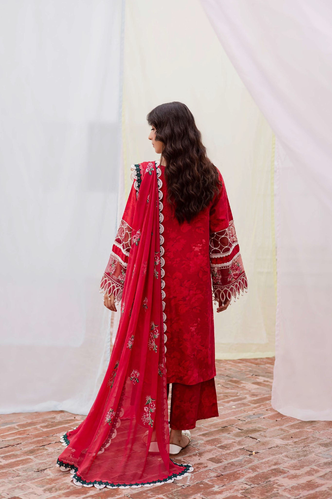 Gulzar By Mahnur Unstitched 3 Piece Winter Collection'2025-G-03