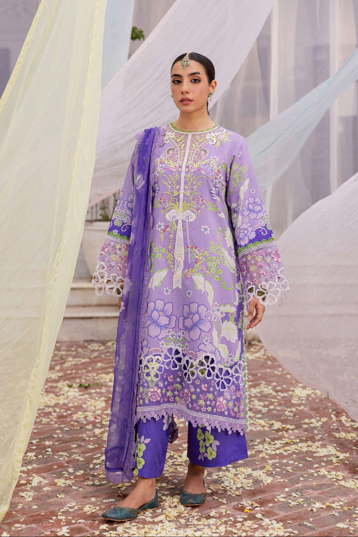 Gulzar By Mahnur Unstitched 3 Piece Winter Collection'2025-G-07