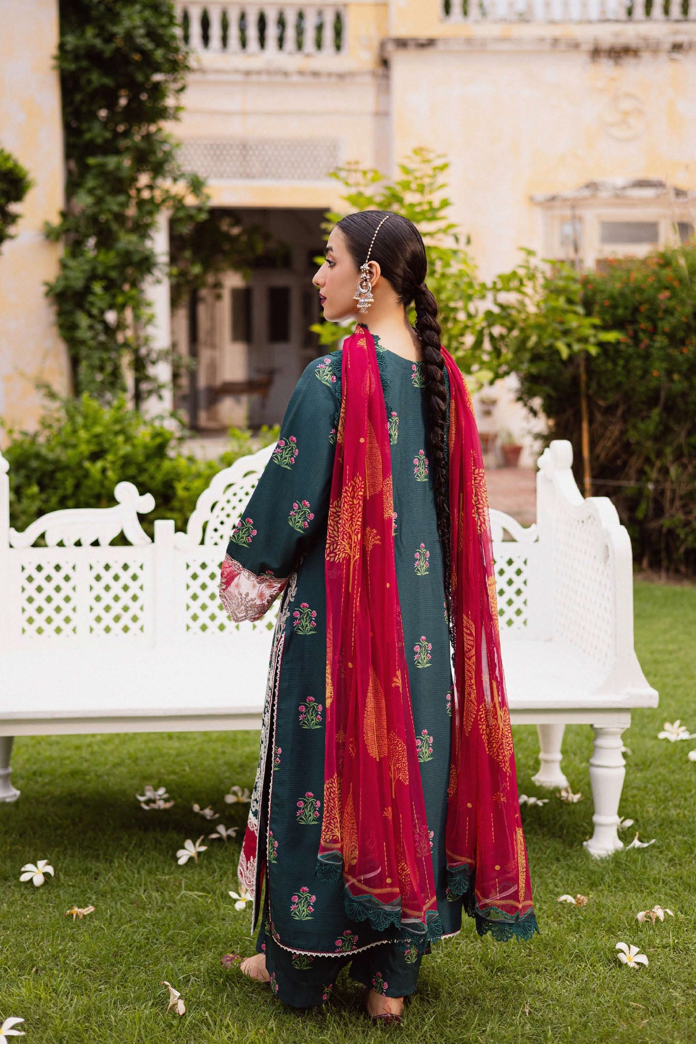 Gulzar By Mahnur Unstitched 3 Piece Winter Collection'2025-G-08