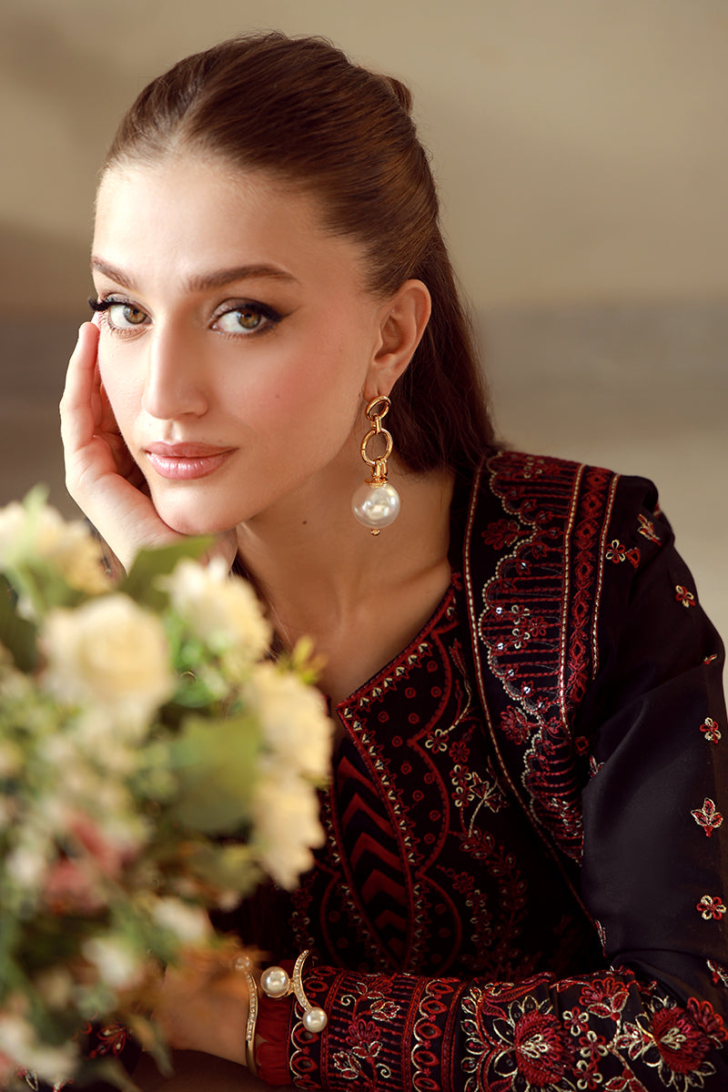 Gulaal Stitched 3 Piece Festive Lawn Collection'2025-Faina
