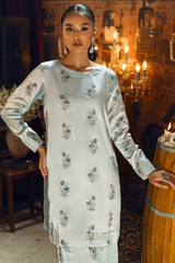 Nefertiti By Zaaviay Stitched Hieroglyph (Three Piece)
