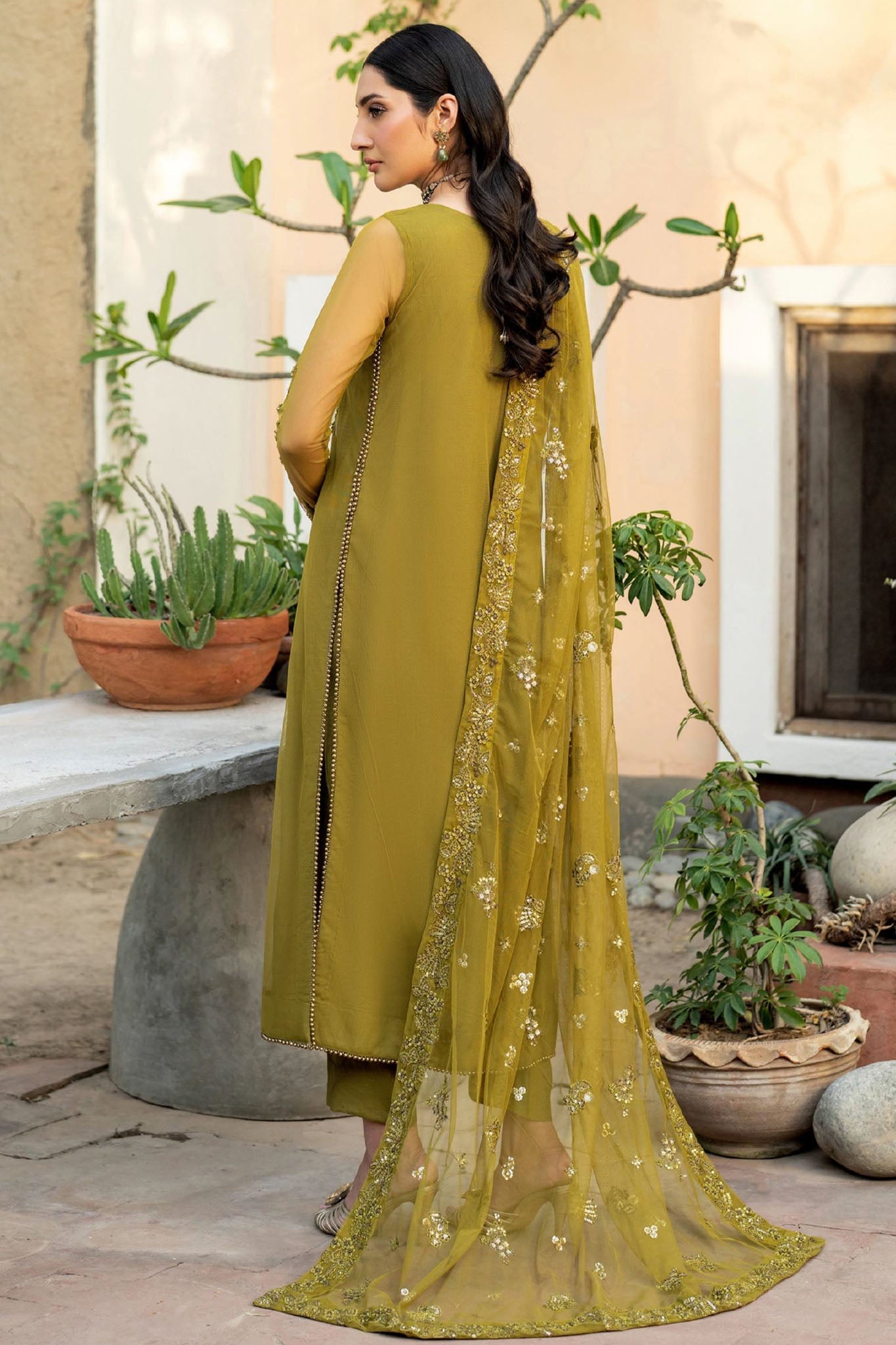 Arzou By Zarif Unstitched 3 Piece Hand Emb Formals Collection'2025-HW-06-Jean