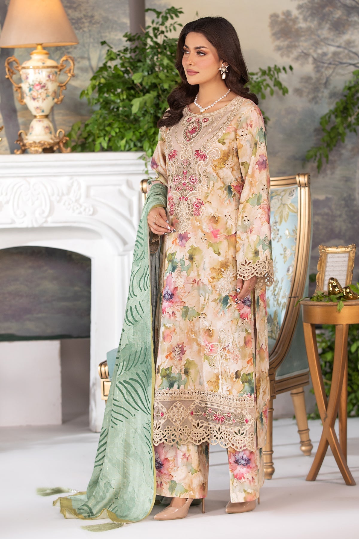 Masakali By Imrozia Stitched 3 Piece Luxe Winter Collection'2025-I.P-85 Resham