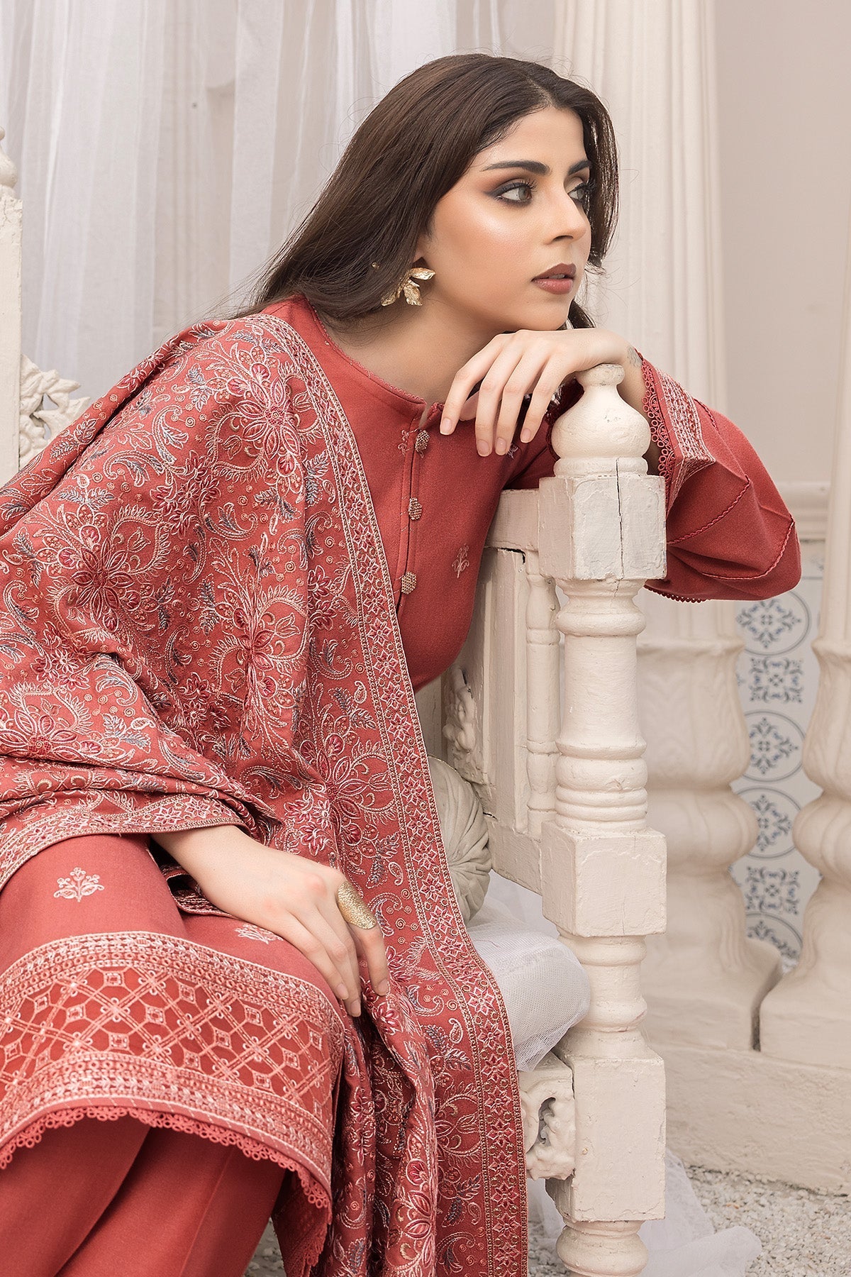 Bella By Imrozia Serene Stitched 3 Piece Winter Collection'2025-I.P-86 Fleur