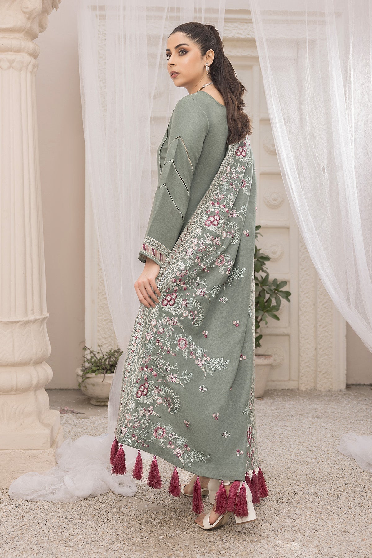 Bella By Imrozia Serene Stitched 3 Piece Winter Collection'2025-I.P-90 Reve