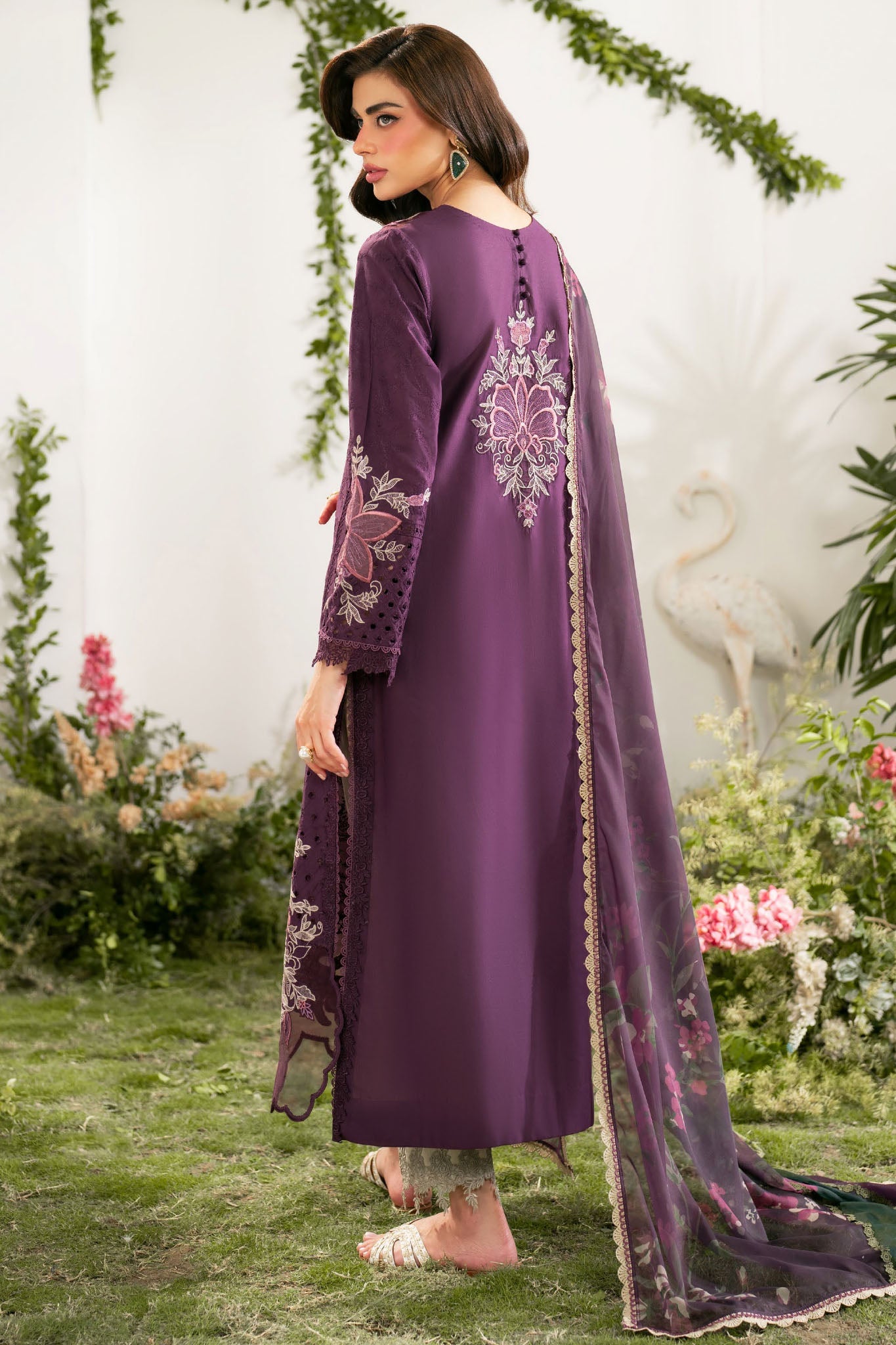 Iznik Unstitched 3 Piece Festive Emb Lawn Collection'2025-IFE-03