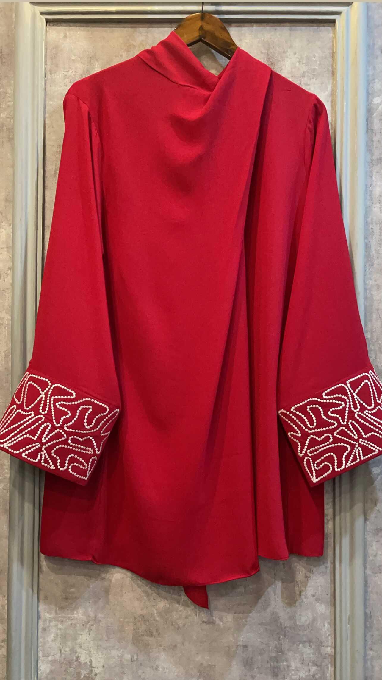 Manahils Stitched Embroidered Knot Set