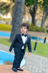 Hassanjee x Shomi