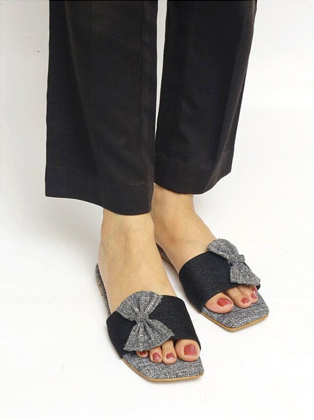 Bustangi Gray Slider