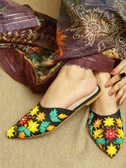 Bustangi Naqoosh Mules