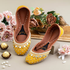 Zuruj Khussa Collection'2025-Zun-39-mustard