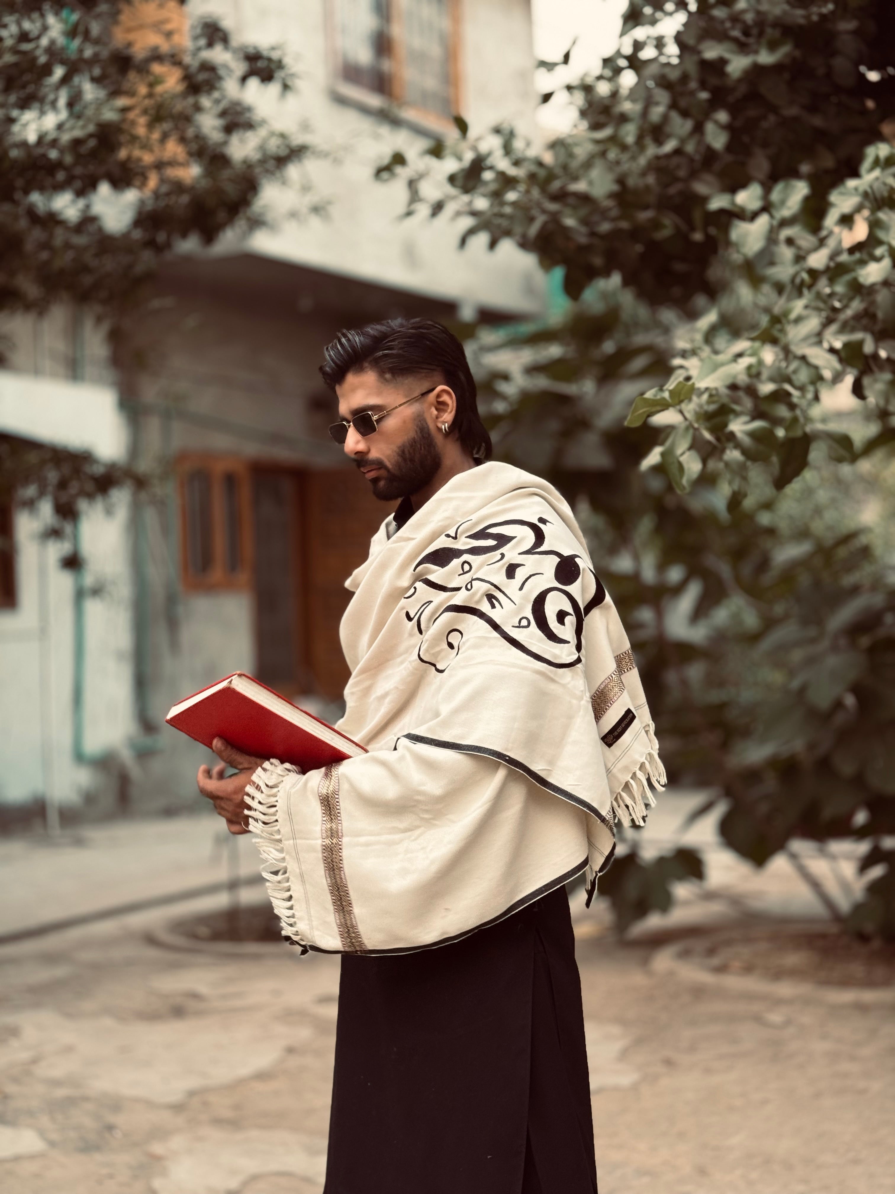 Tng By Md Men Shwal Collection-Majnoon Embroidered Shawl | Boski