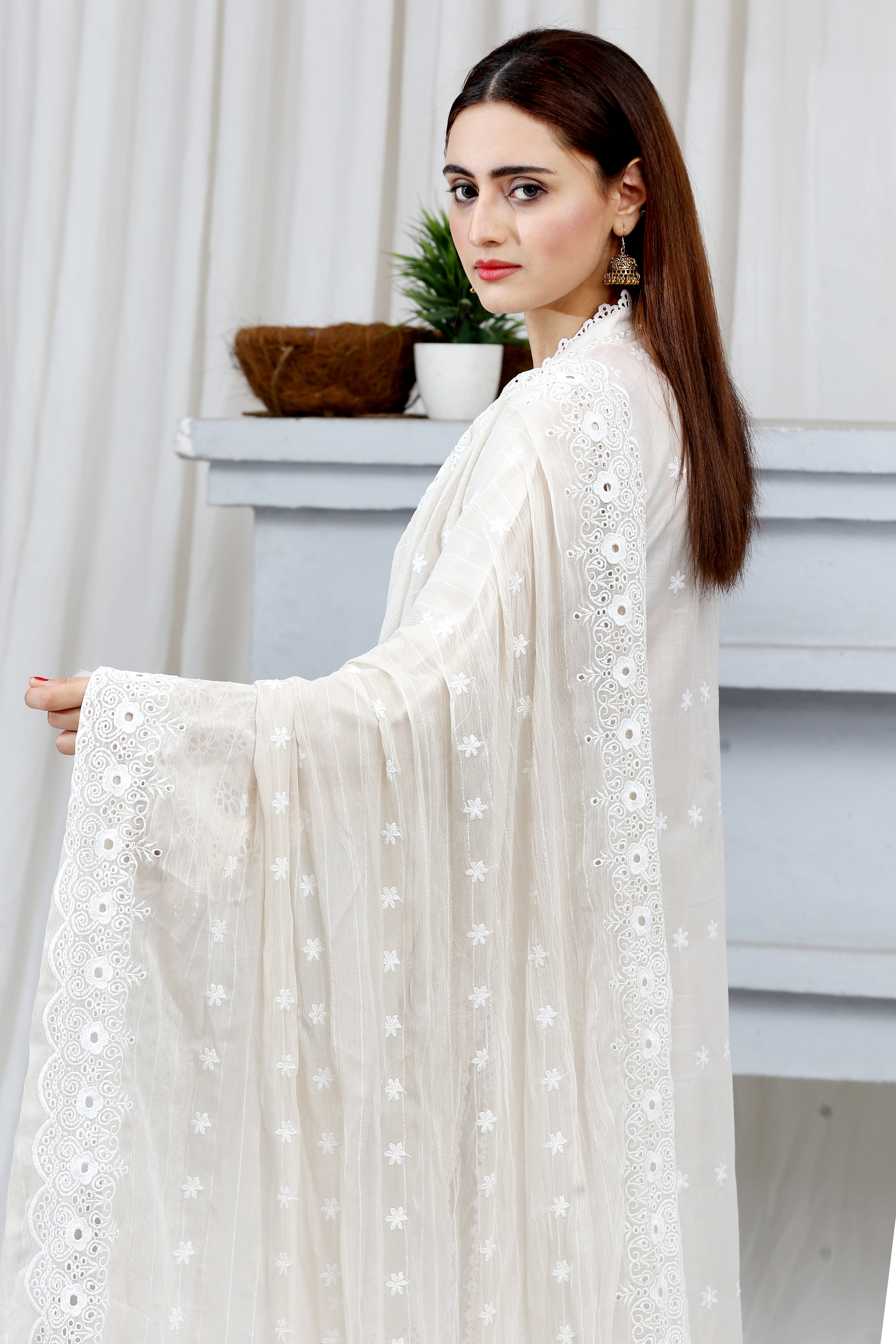 Zeenat By Gulposh Unstitched 3 Piece Lawn Collection'2025-06
