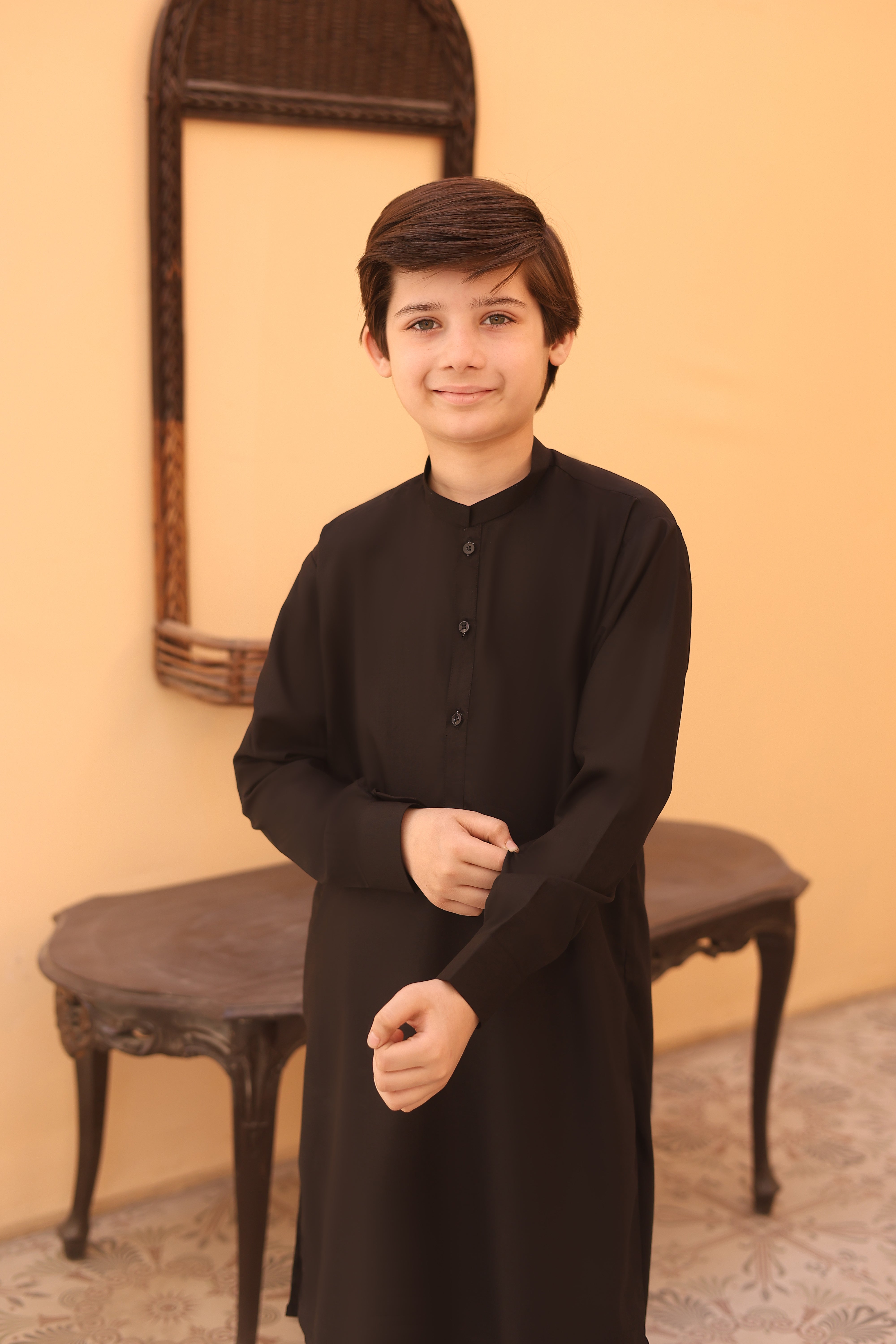 Hassanjee x Shomi