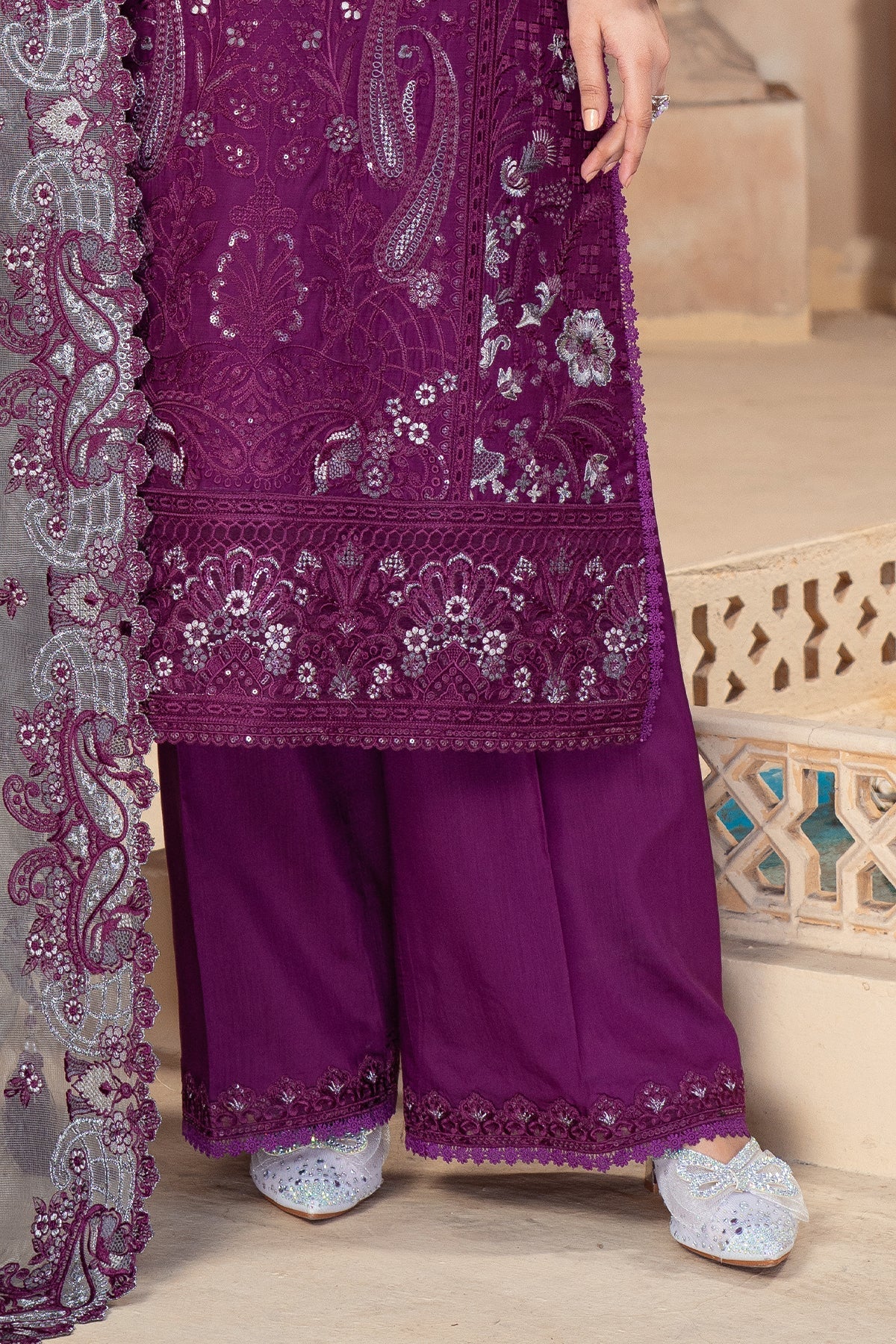 Raya By Imrozia Serene Stitched 3 Piece Winter Collection'2025-IP-114 Mahika
