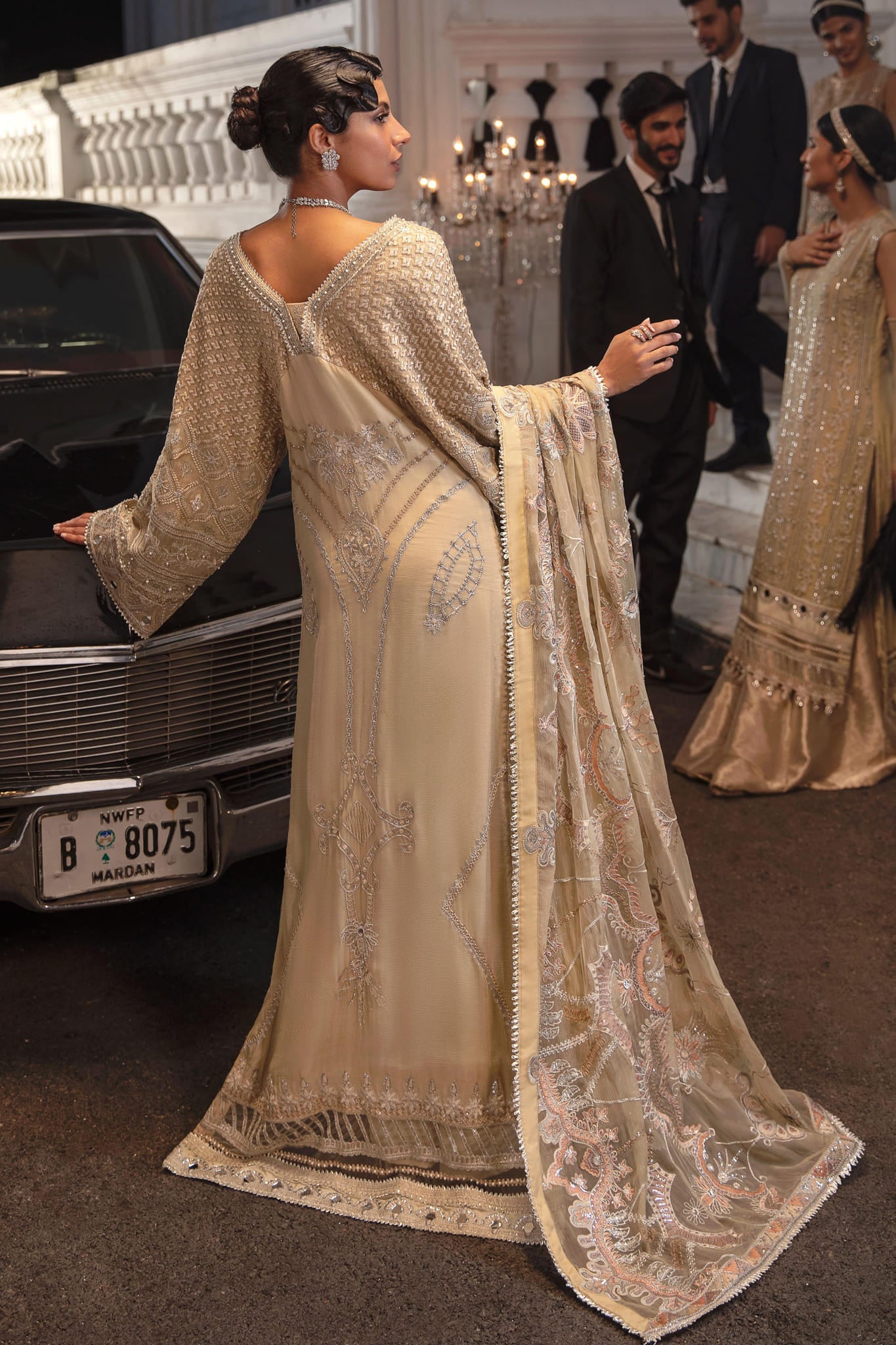La Royale by Iznik Unstitched 3 Piece Luxury Formals Collection'2022-IRC-04