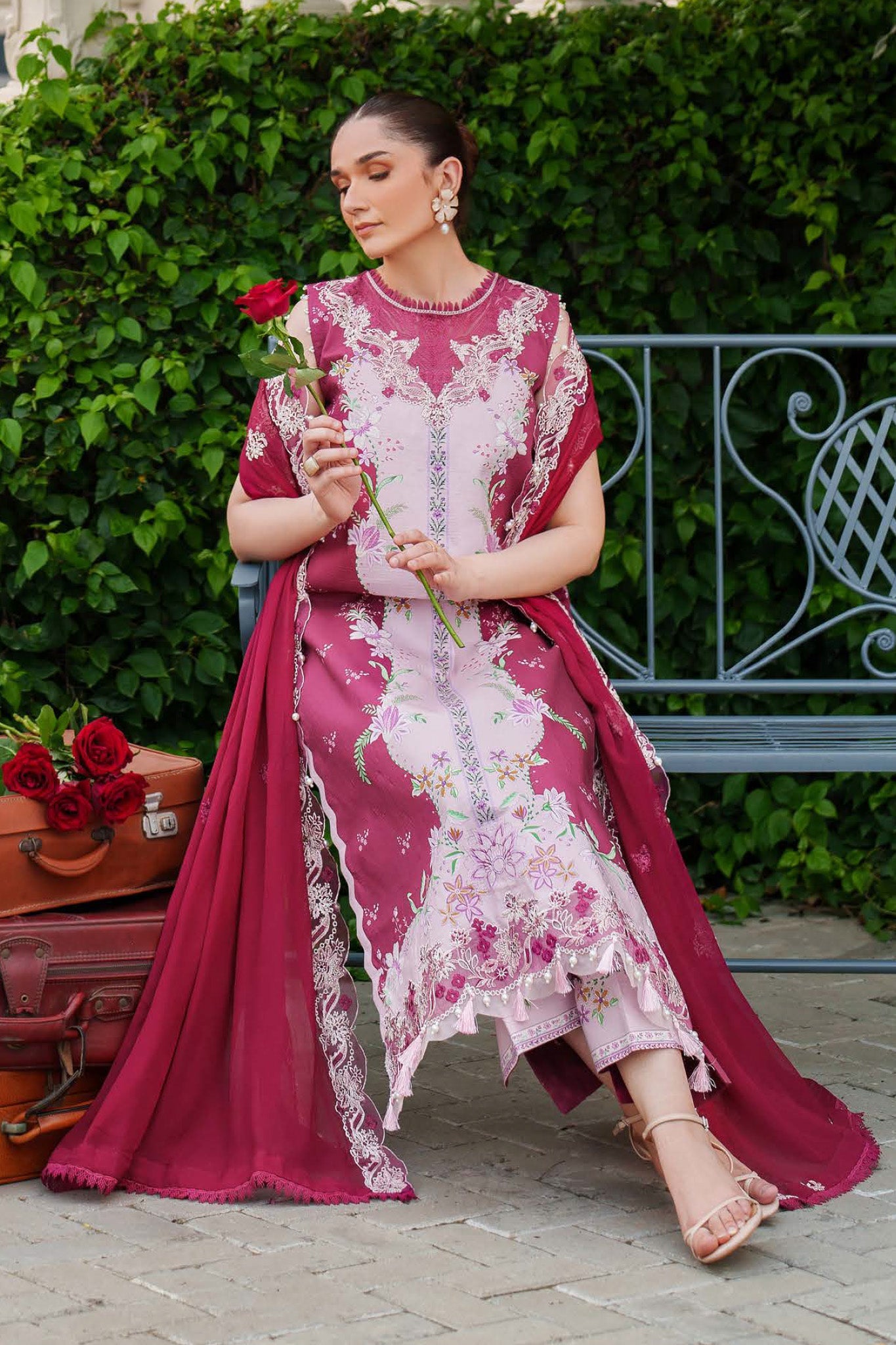 Ivy Bloom by Parishay Unstitched 3 Piece Winter Edit-01 Collection'2025-IW-11
