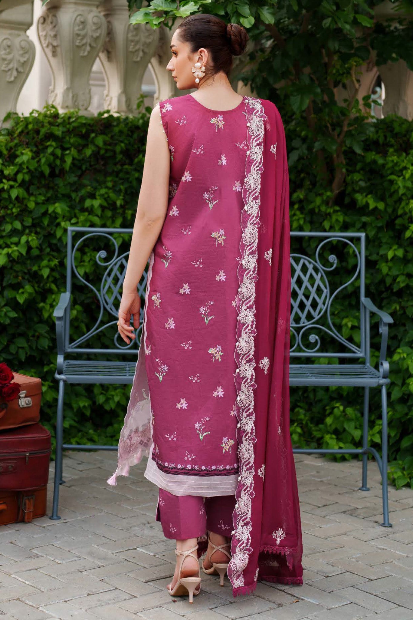 Ivy Bloom by Parishay Unstitched 3 Piece Winter Edit-01 Collection'2025-IW-11