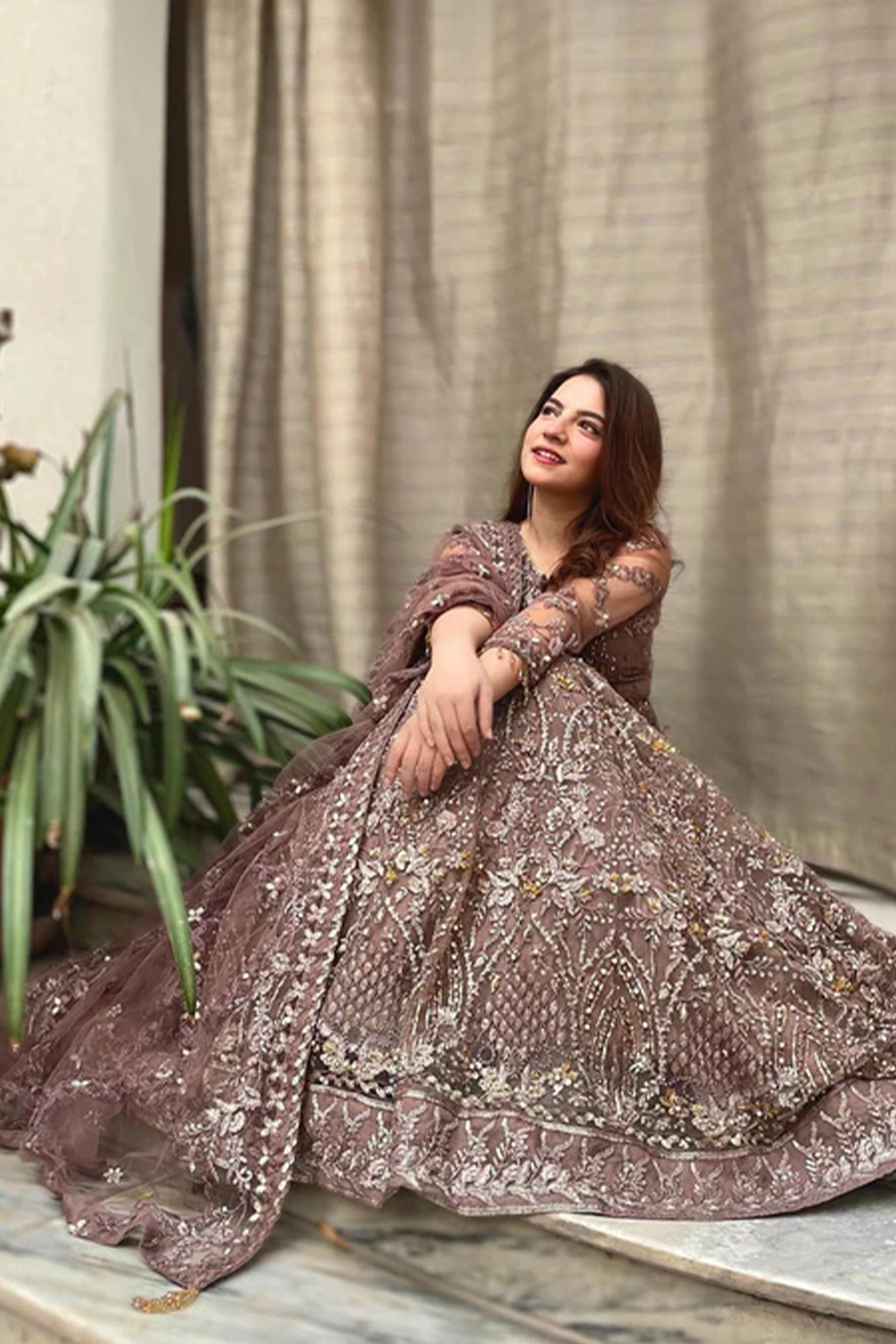 Meeral Stitched 3 Piece Luxury Formals Pret Collection'2025-Meeral - ML-LUX22V2-30 Raya - Meeral Luxe