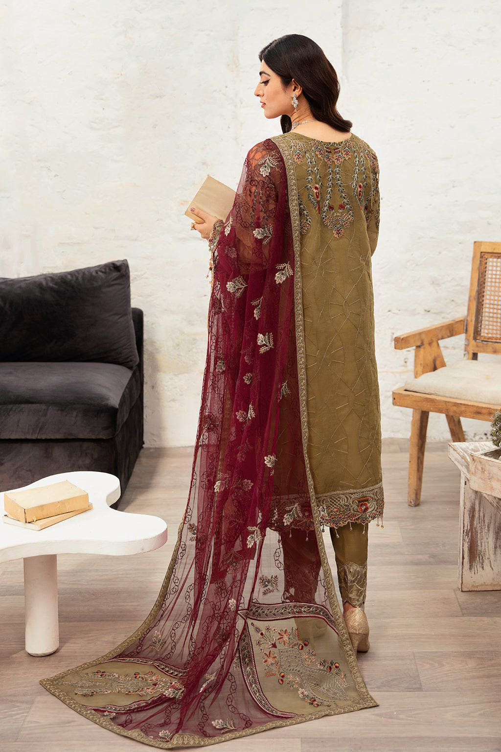 Minhal by Ramsha Unstitched 3 Piece Formals Vol-10 Collection'2025-M-1010