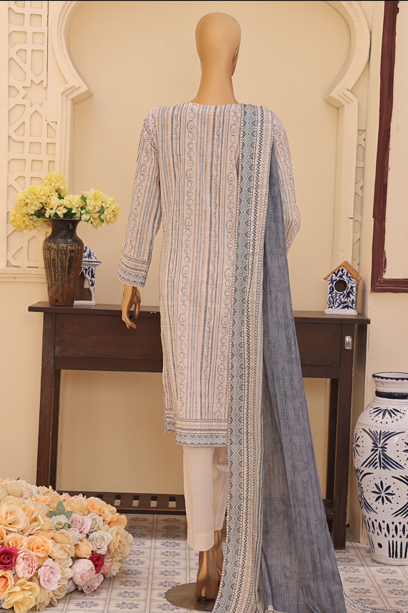 Mehak By HZ Unstitched 3 Piece Emb Lawn Vol-02 Collection'2025-MEC-502