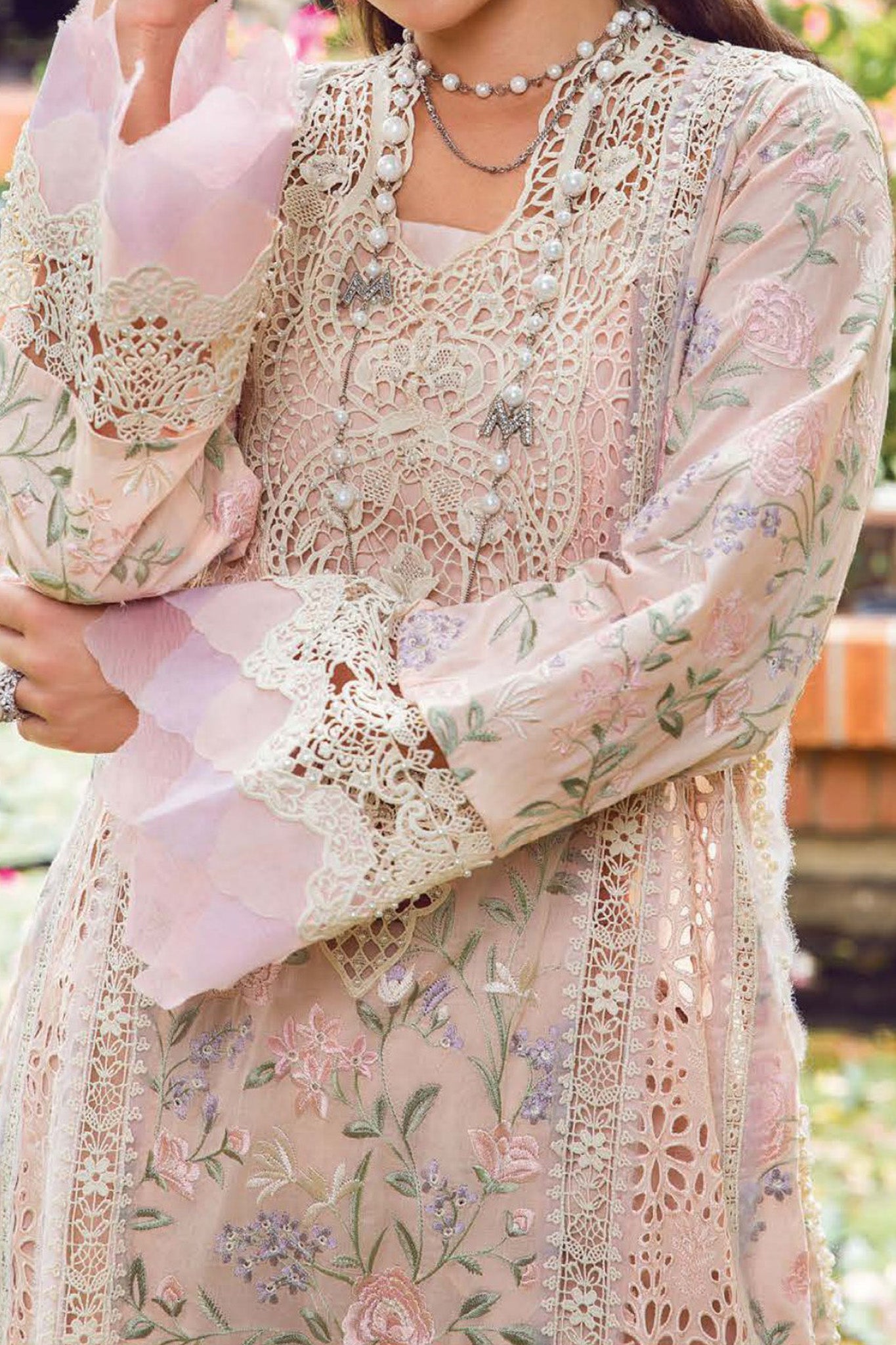Maria B Unstitched 3 Piece Luxury Emb Lawn Eid 2 Collection'2024-ML-07
