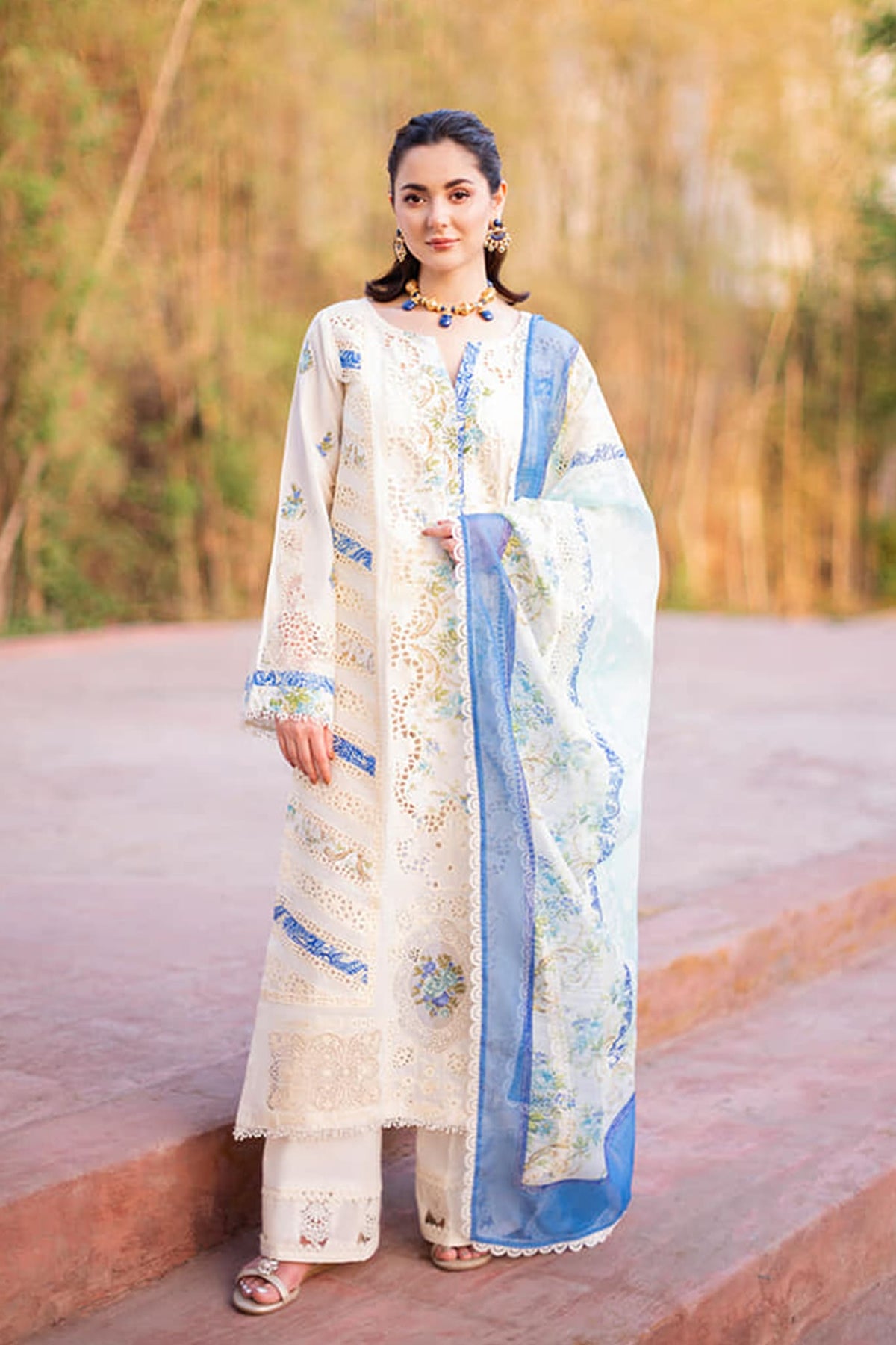 Manara by Maria Asif Baig Unstitched 3 Piece Luxury Lawn Collection'2023-ML-08-Eva