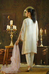 Qarmazi By Zaaviay Stitched Mahrin (Three Piece)