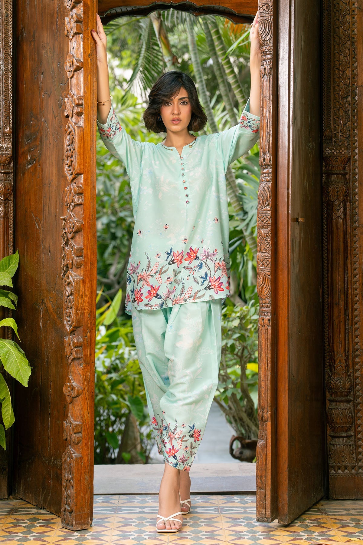 Shomi nairah