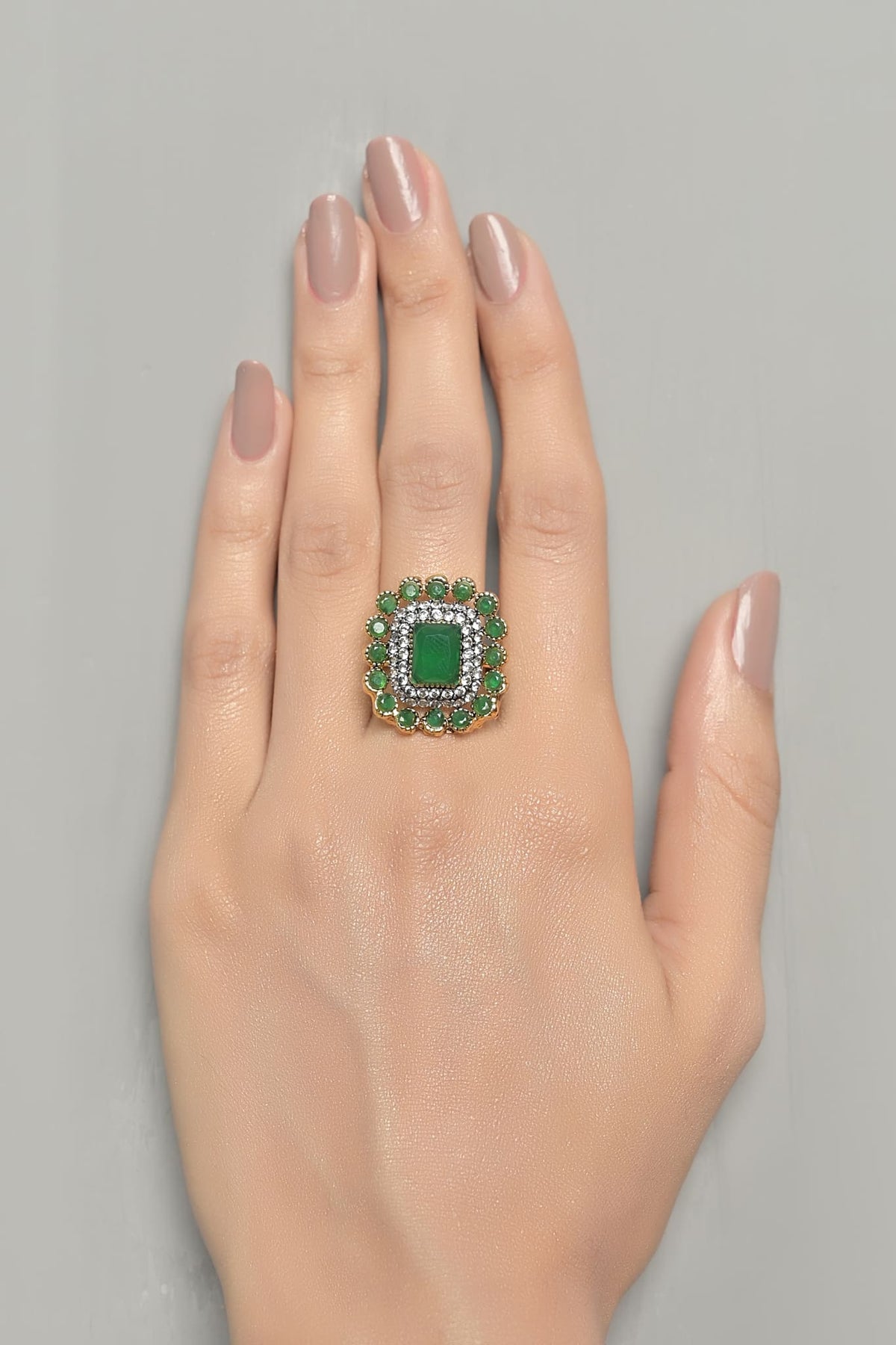 Whimsical Ring Vol-02-OLJ-570-Golden And Green