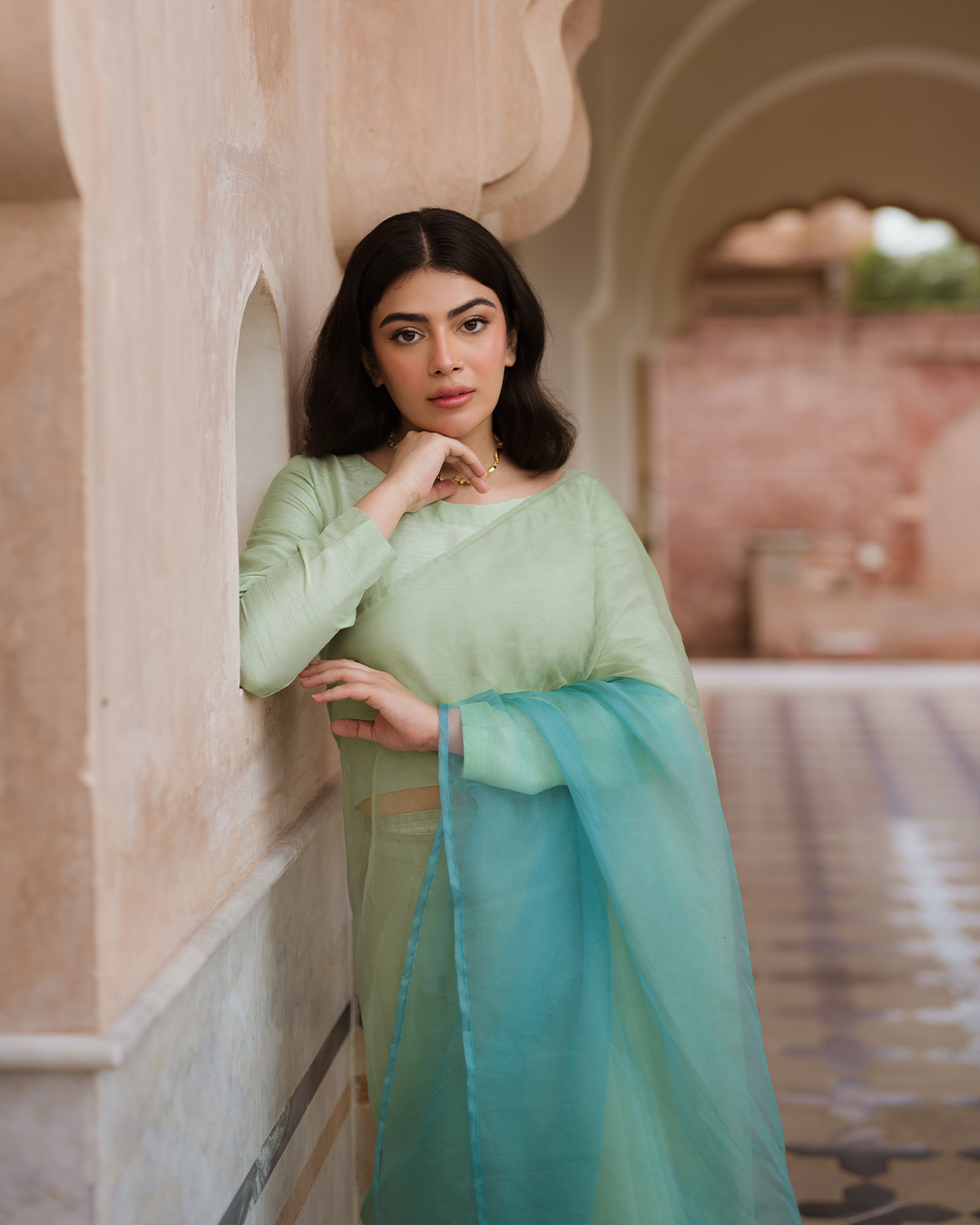 Purane Darwaze By Pashma Khan Stitched Formals Collection'2025-Abshaar